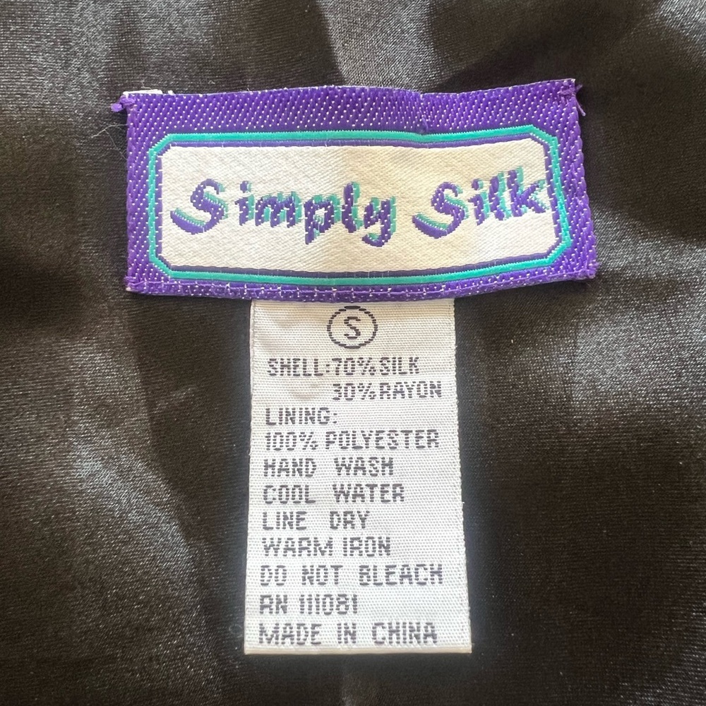 Vintage Floral Black and Red Women's Skirt S - Picture 10 of 10